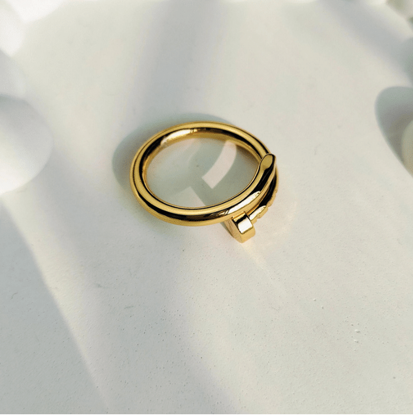 Nail Ring